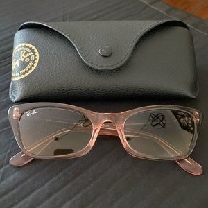 RayBan Lady Burbank Sunglasses